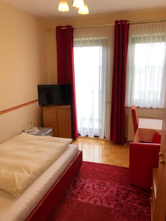 Haus Camelia Bed & Breakfast บัด ทัทซ์มันน์สดอร์ฟ ภายนอก รูปภาพ