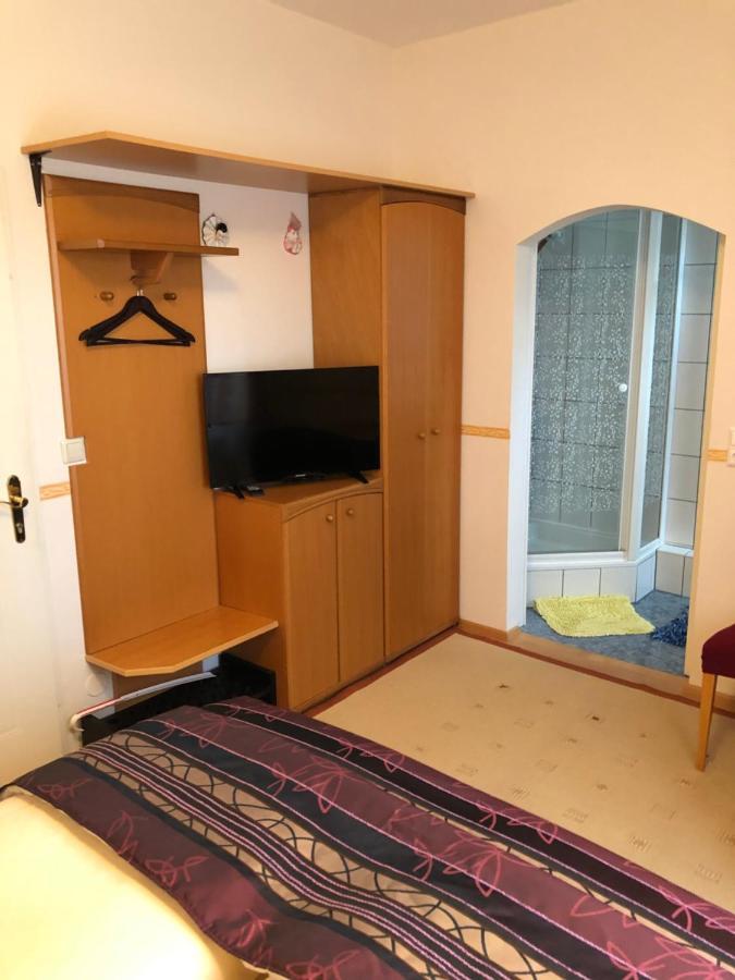 Haus Camelia Bed & Breakfast บัด ทัทซ์มันน์สดอร์ฟ ภายนอก รูปภาพ
