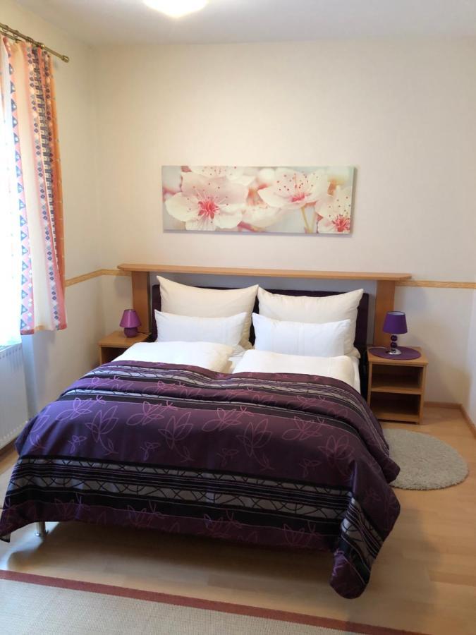 Haus Camelia Bed & Breakfast บัด ทัทซ์มันน์สดอร์ฟ ภายนอก รูปภาพ