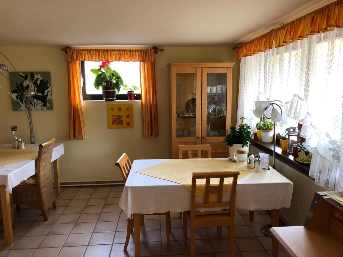 Haus Camelia Bed & Breakfast บัด ทัทซ์มันน์สดอร์ฟ ภายนอก รูปภาพ